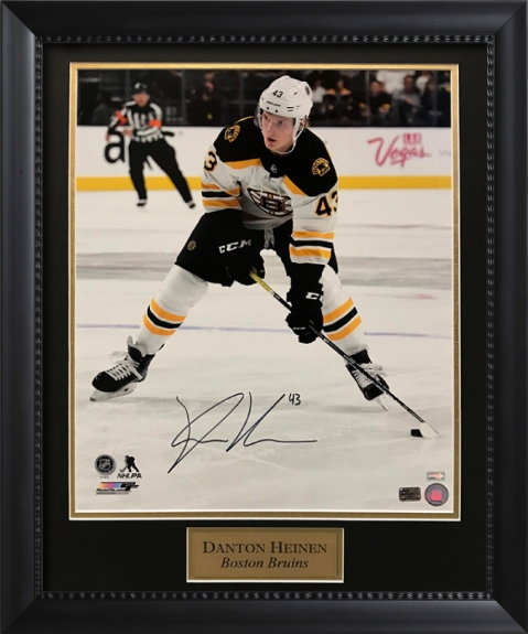 Boston Bruins clothing - JJ Sports and Collectibles