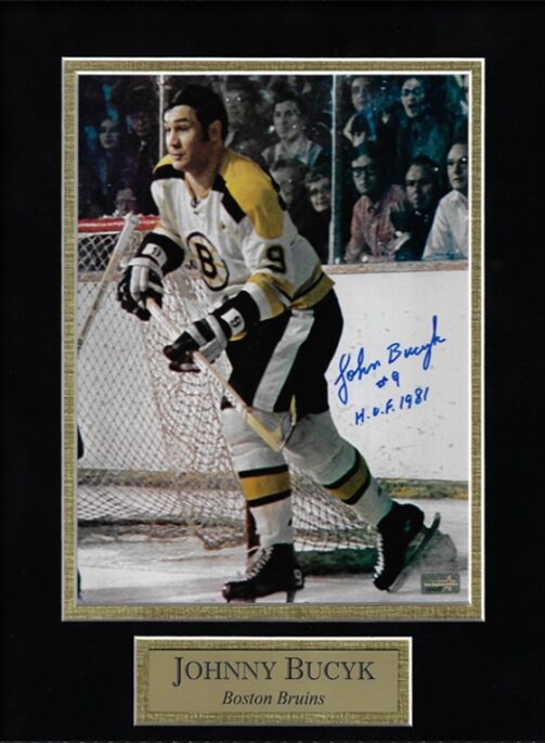 Johnny Bucyk autographed Jersey (Boston Bruins)