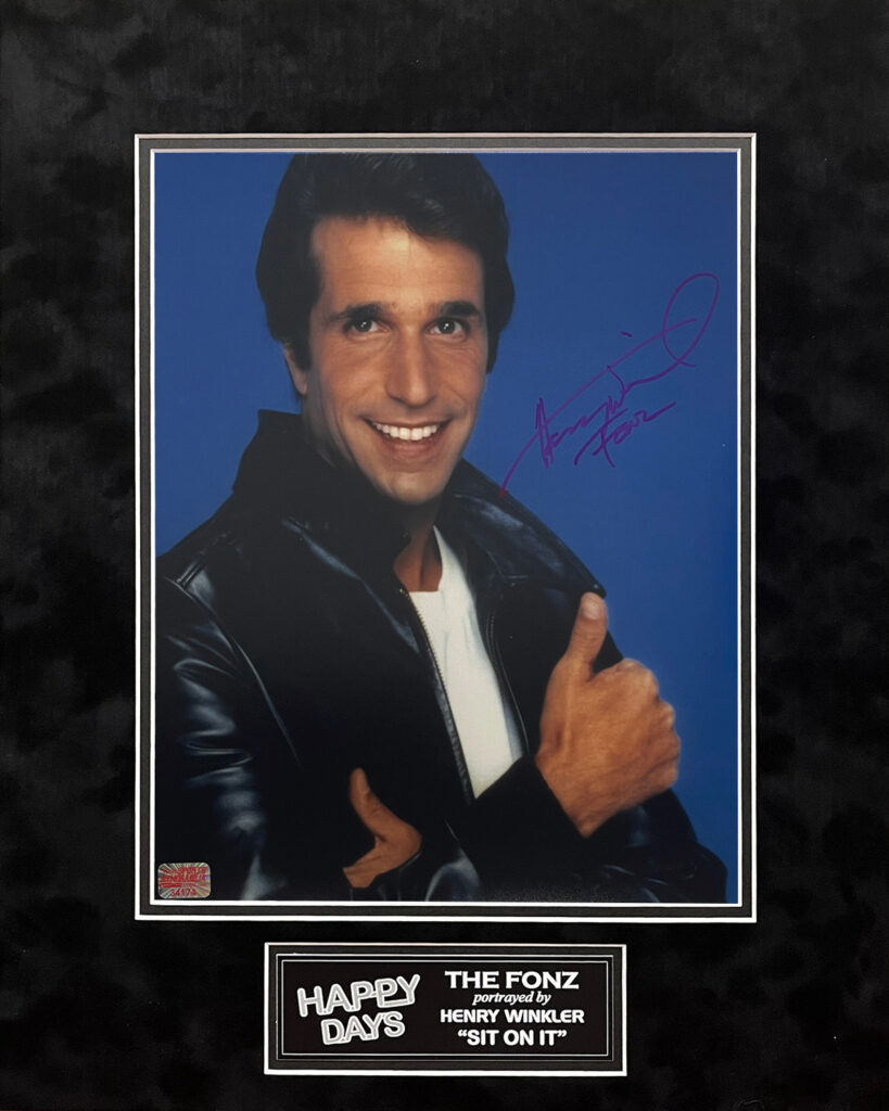 Henry Winkler Autograph Photo Thumbs Up with Fonz Inscription 16x20 ...